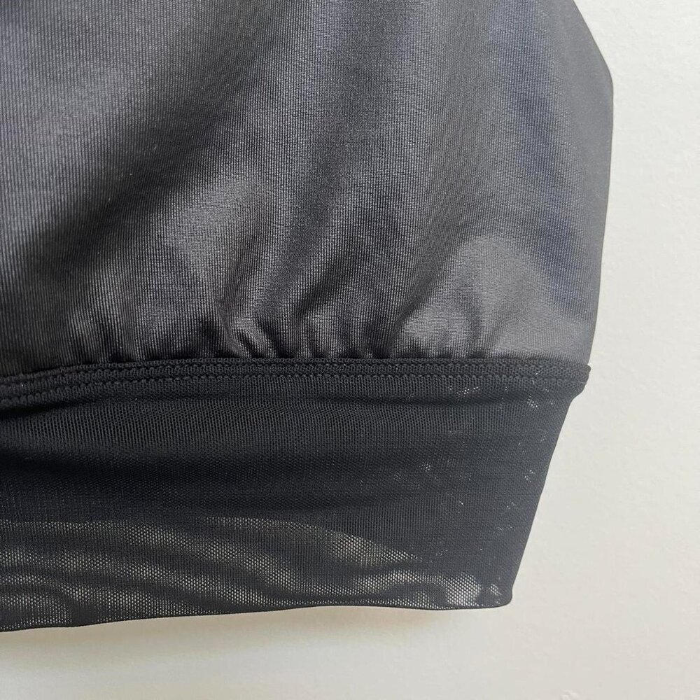 Black Alo Yoga lavish sports bra! - Picture 2 of 8